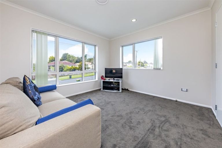 Photo of property in 9 Esperanto Road, Papatoetoe, Auckland, 2025