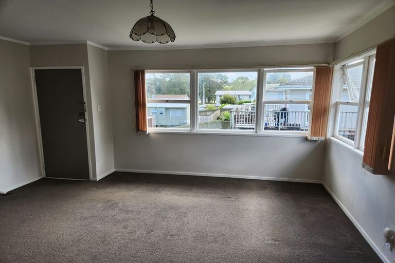 Photo of property in 3/6 Elliott Avenue, Bayview, Auckland, 0629
