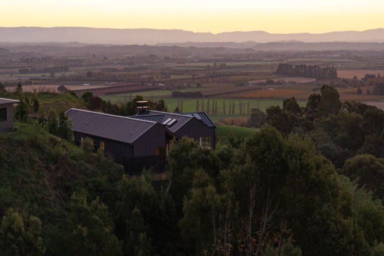 Photo of property in 88 Foster Lane, Havelock North, 4172