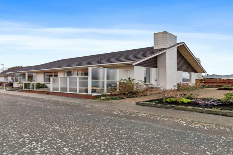 Photo of property in 1/127 Wai-iti Road, Highfield, Timaru, 7910