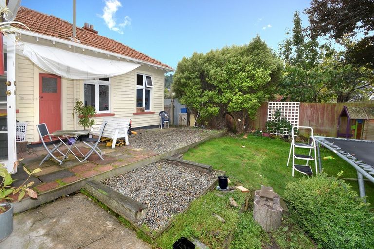 Photo of property in 11 Playfair Street, Caversham, Dunedin, 9012