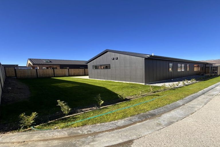 Photo of property in 73 Magnum Drive, Cromwell, 9310