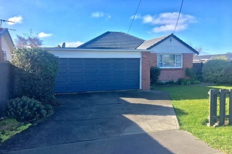 Photo of property in 111 Brynley Street, Hornby, Christchurch, 8042