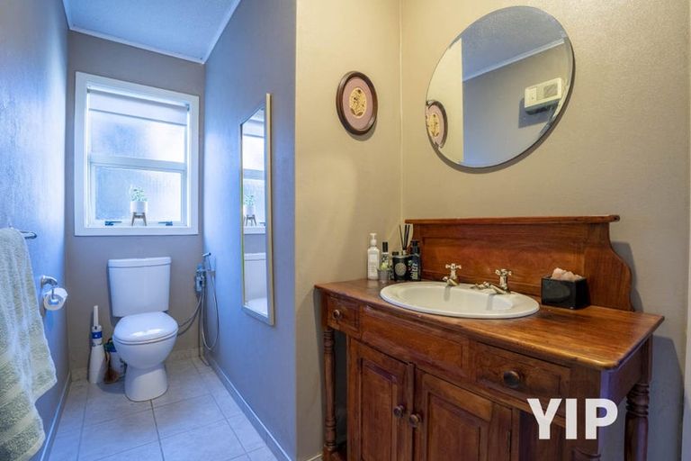 Photo of property in 81 Helston Road, Paparangi, Wellington, 6037