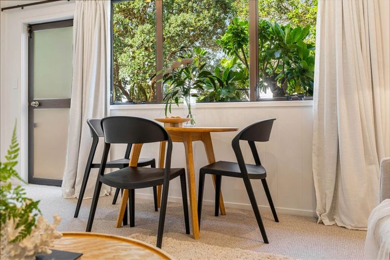 Photo of property in 1/452 Hibiscus Coast Highway, Orewa, 0931