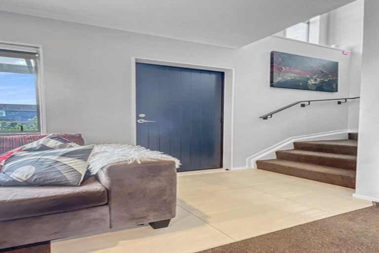 Photo of property in 76 Whenuapai Drive, Whenuapai, Auckland, 0618