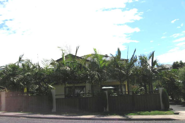 Photo of property in 20 Auld Street, Torbay, Auckland, 0630