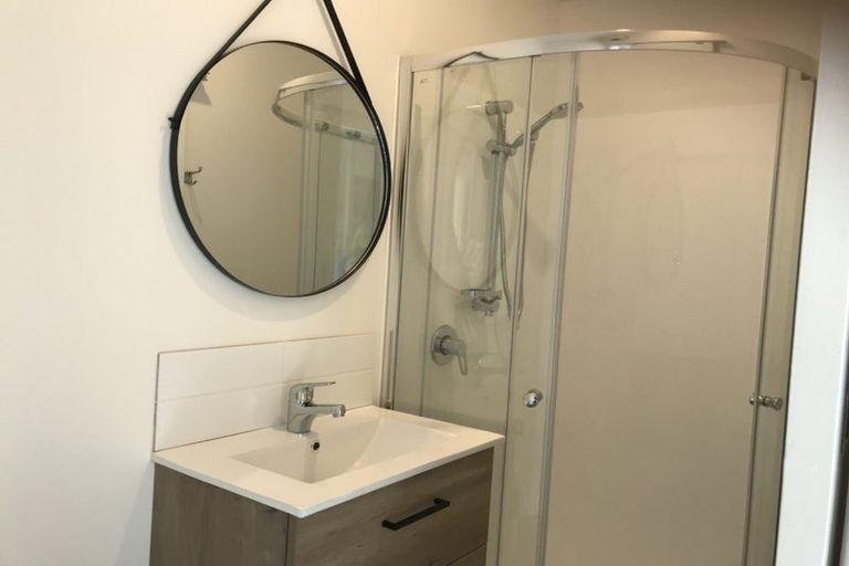 Photo of property in 2/34 Wainui Street, Riccarton, Christchurch, 8041