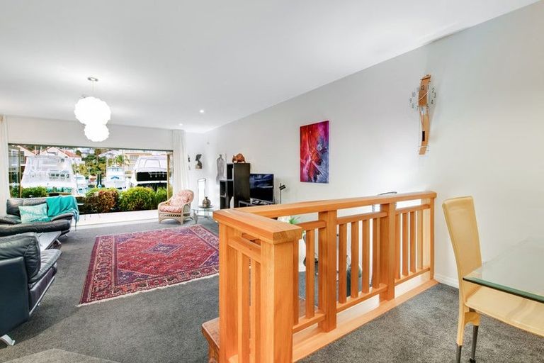 Photo of property in 118 Harbour Village Drive, Gulf Harbour, Whangaparaoa, 0930