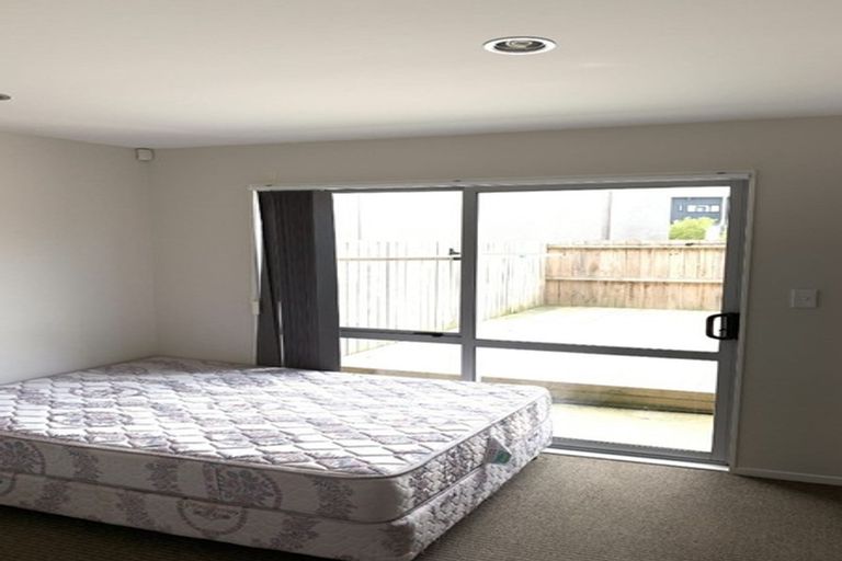 Photo of property in 24/5 Perekia Street, Albany, Auckland, 0632