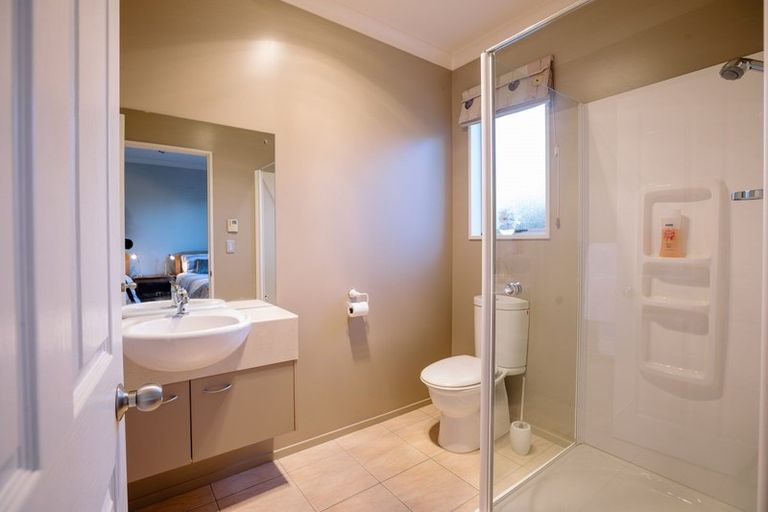 Photo of property in 76 Peake Road, Cambridge, 3493