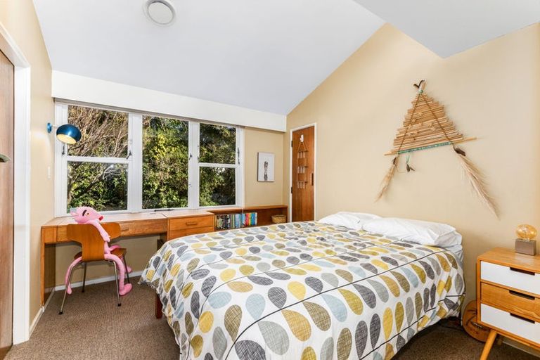 Photo of property in 36 Norton Park Avenue, Fairfield, Lower Hutt, 5011