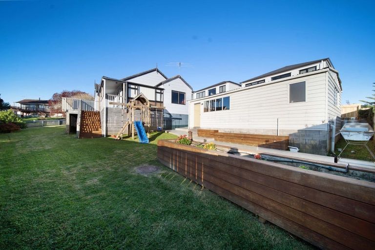Photo of property in 168 Ransom Smyth Drive, Goodwood Heights, Auckland, 2105