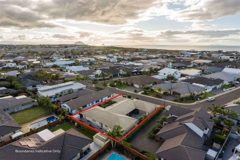 Photo of property in 39 Oceania Sands Way, Papamoa Beach, Papamoa, 3118