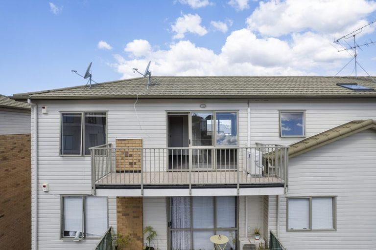 Photo of property in St Claire Village, 175/172 Mcleod Road, Te Atatu South, Auckland, 0610