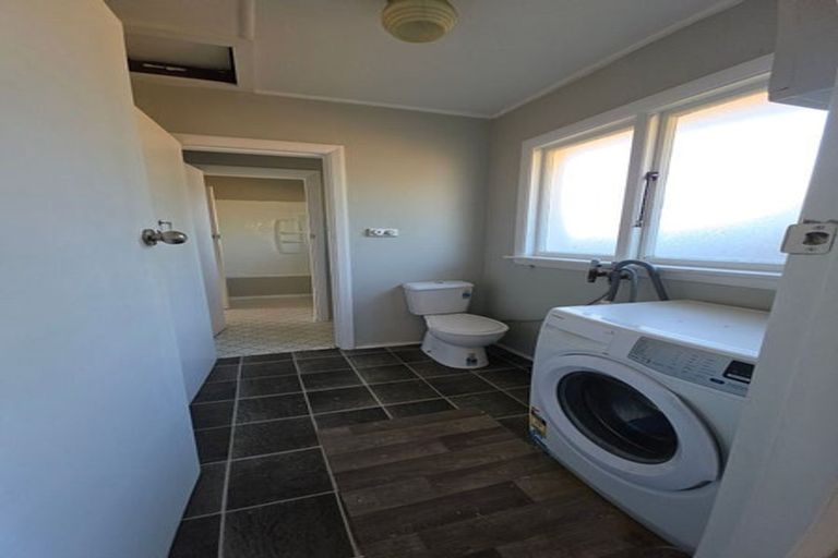 Photo of property in 153 Ilam Road, Ilam, Christchurch, 8041