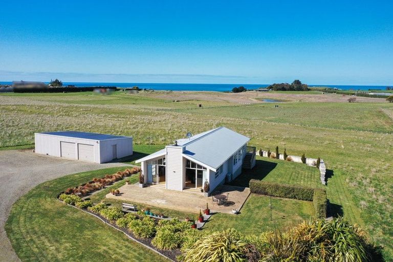Photo of property in 76 Fortification Road, Kakanui, Oamaru, 9495