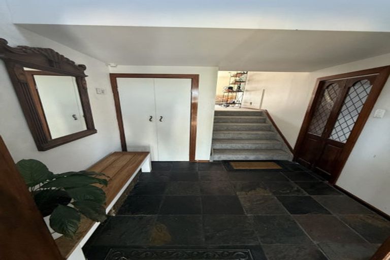 Photo of property in 99 Redoubt Road, Goodwood Heights, Auckland, 2105