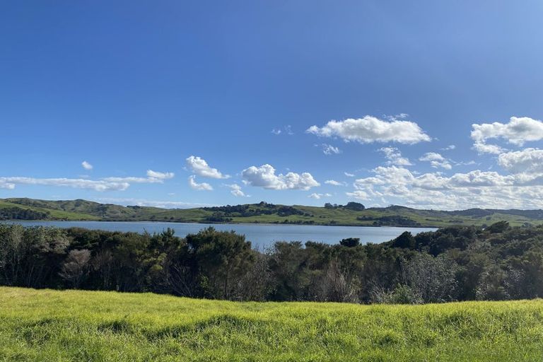 Photo of property in 51 Hinamoki Drive, Kaiwaka, 0573