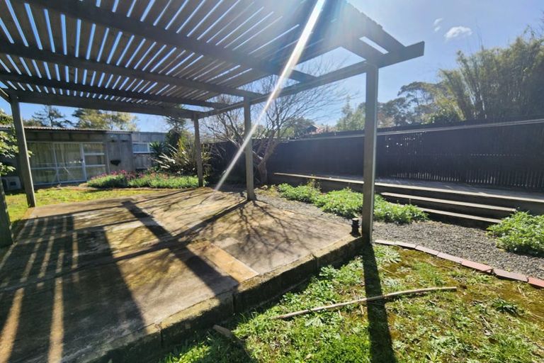 Photo of property in 196 Main Road South, Raumati South, Paraparaumu, 5032