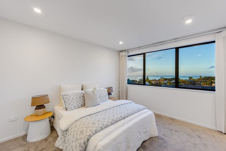 Photo of property in 4/258 Lake Road, Hauraki, Auckland, 0622