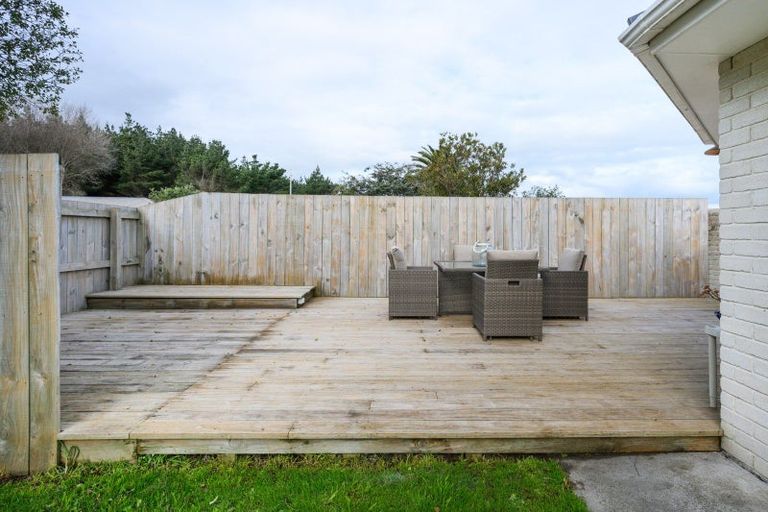 Photo of property in 3 Ferry Street, Foxton Beach, Foxton, 4815