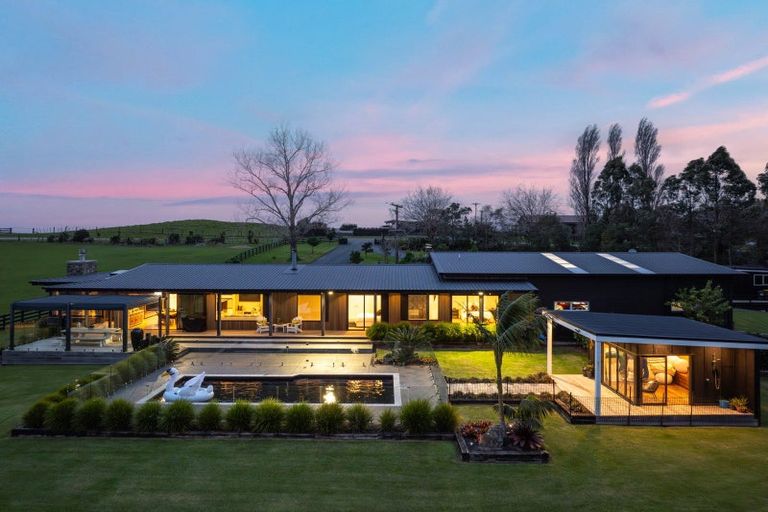 Photo of property in 331 Pukapuka Road, Pohuehue, Warkworth, 0983