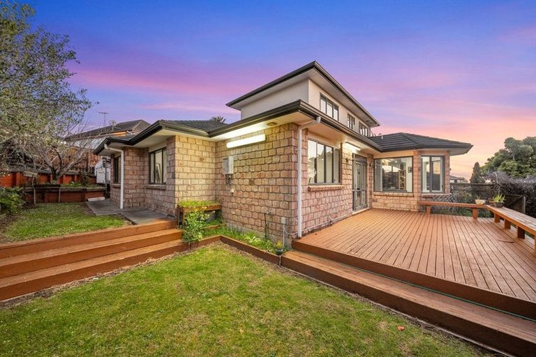 Photo of property in 7 Lamia Place, The Gardens, Auckland, 2105