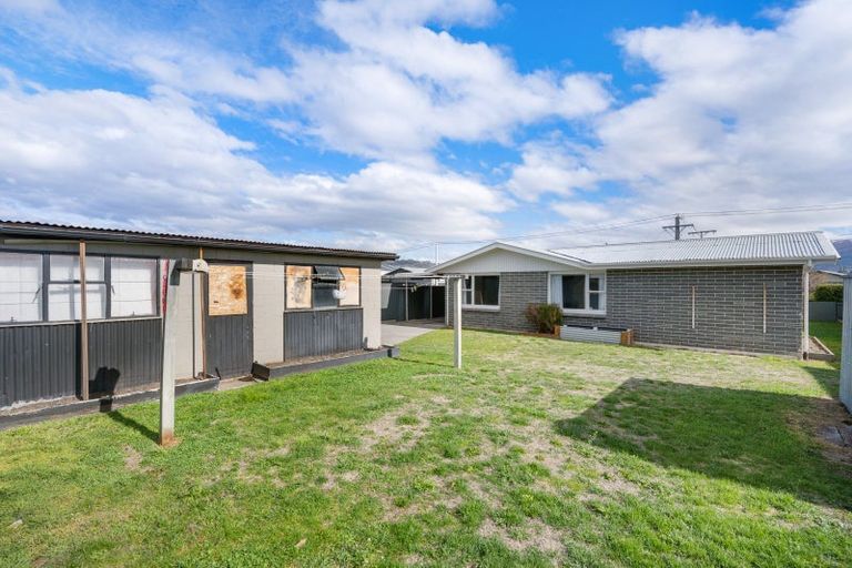 Photo of property in 61 Russell Street, Alexandra, 9320