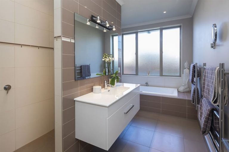 Photo of property in 26 Applefield Court, Northwood, Christchurch, 8051