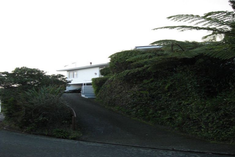Photo of property in 29 David Crescent, Karori, Wellington, 6012