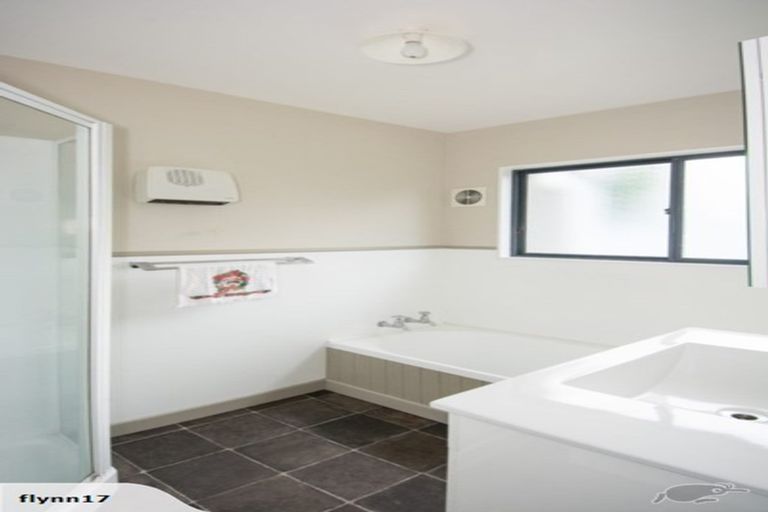 Photo of property in 75 Marsden Point Road, Ruakaka, 0116