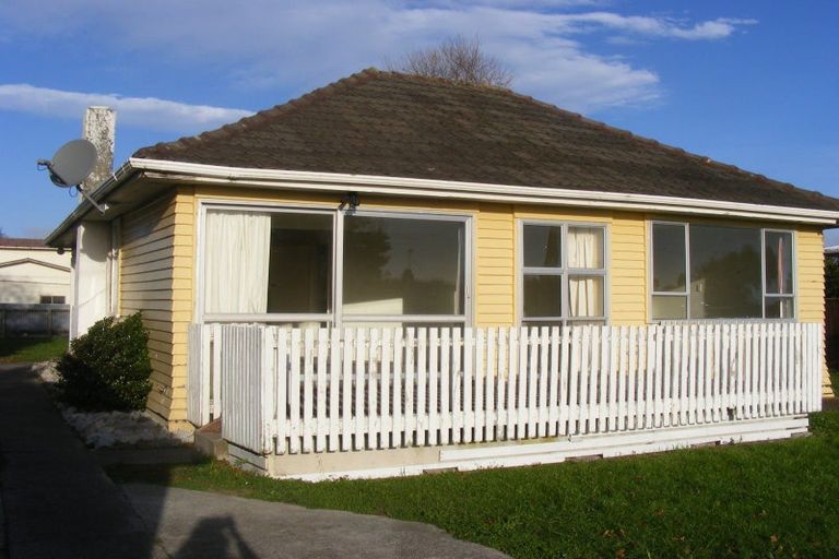 Photo of property in 42 Futter Street, Foxton, 4814