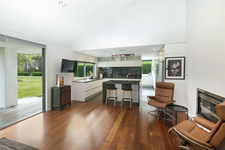 Photo of property in 569 Johns Road, Harewood, Christchurch, 8051