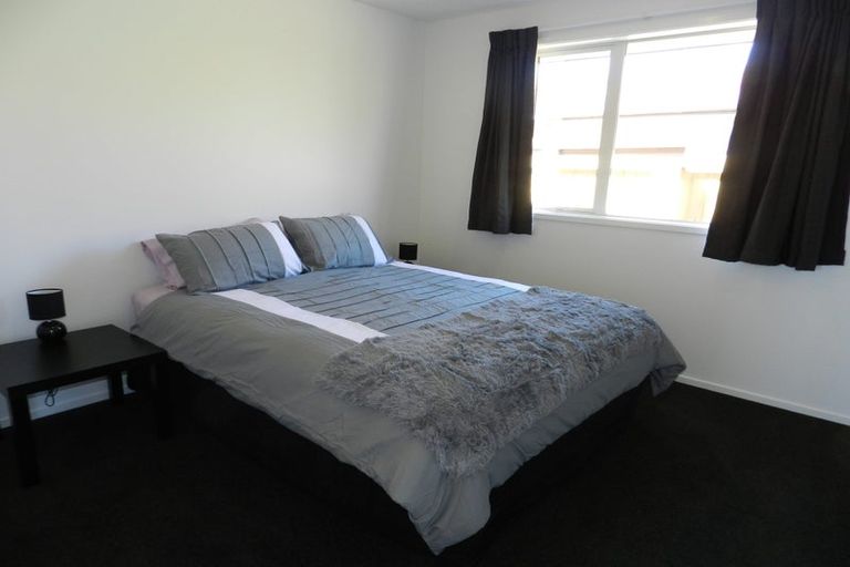 Photo of property in 92 Palmers Road, New Brighton, Christchurch, 8083