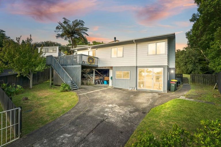 Photo of property in 45 Aronia Way, Goodwood Heights, Auckland, 2105