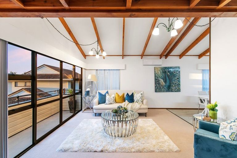 Photo of property in 4/119 Bucklands Beach Road, Bucklands Beach, Auckland, 2012