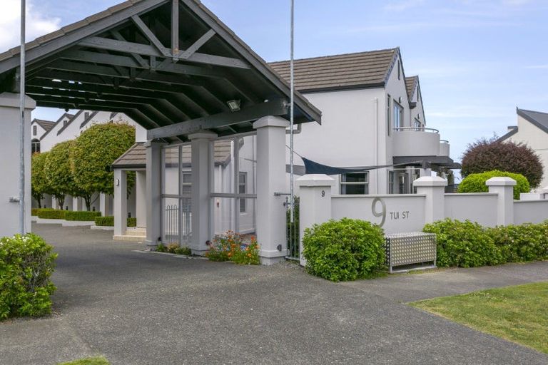 Photo of property in 1/7 Tui Street, Torbay, Auckland, 0630