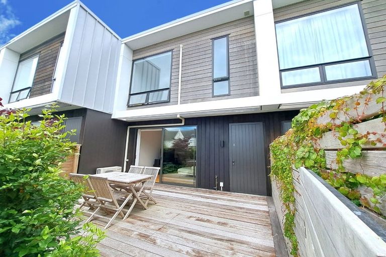 Photo of property in 8/4 Glen Atkinson Street, Saint Heliers, Auckland, 1071