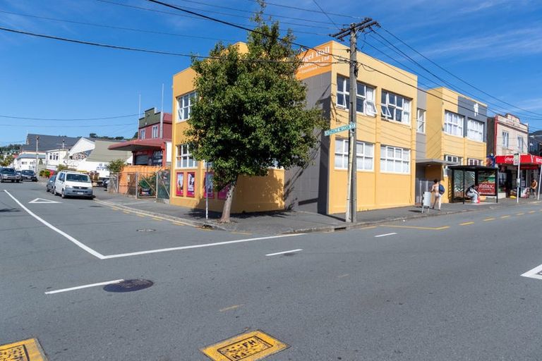 Photo of property in 233 Riddiford Street, Newtown, Wellington, 6021