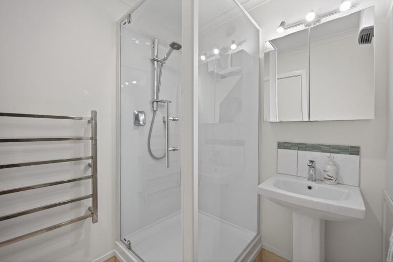 Photo of property in 53 Mount Street, Nelson South, Nelson, 7010