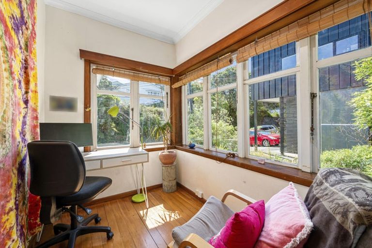 Photo of property in 39 Fortunatus Street, Brooklyn, Wellington, 6021
