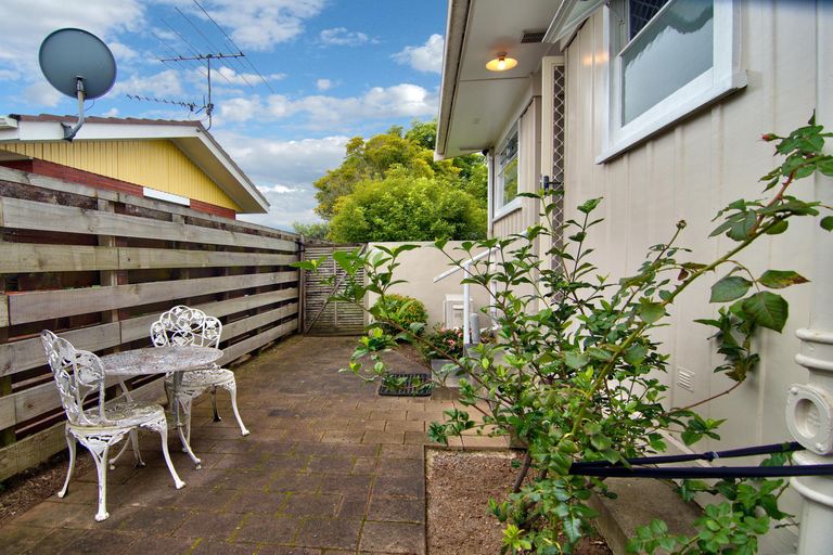 Photo of property in 1/11 Oakland Avenue, Papatoetoe, Auckland, 2025