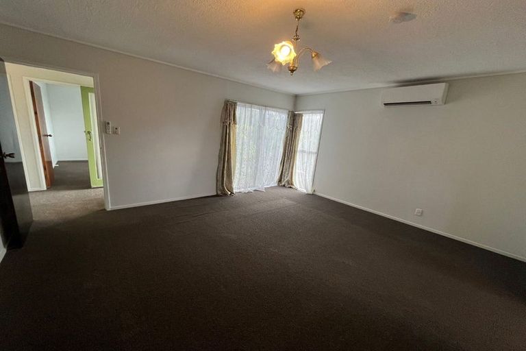 Photo of property in 1/60 Diorella Drive, Clover Park, Auckland, 2019