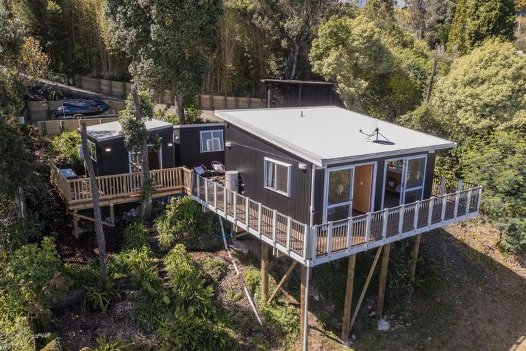 Photo of property in 185 Paku Drive, Tairua, 3508