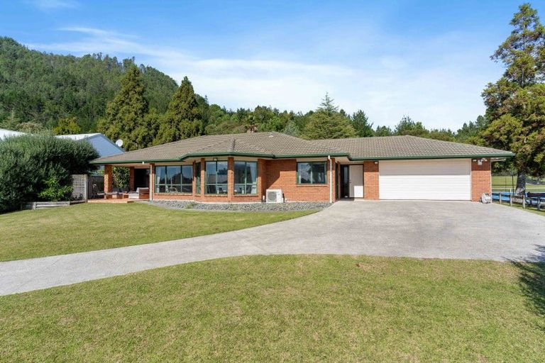 Photo of property in 338 Waterways Parade, Pauanui, Hikuai, 3579