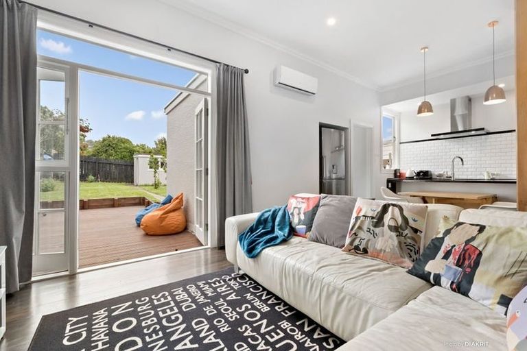 Photo of property in 230 Rintoul Street, Berhampore, Wellington, 6023