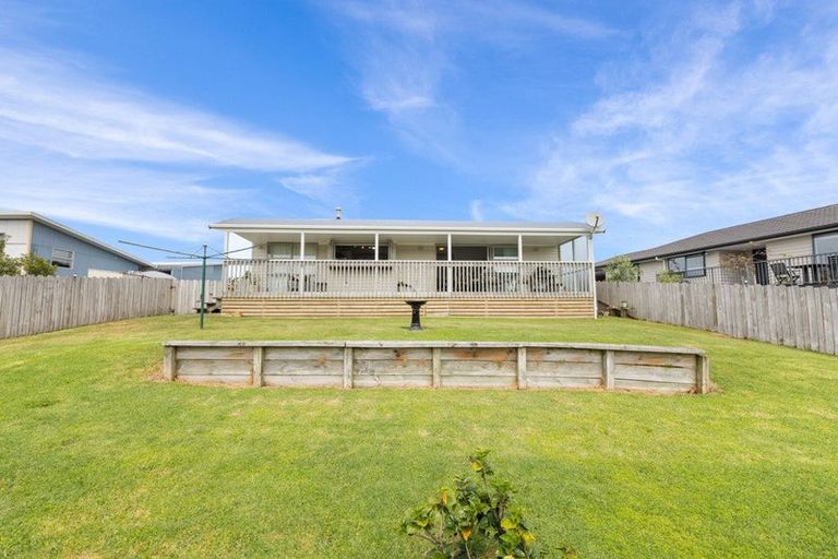 Photo of property in 15 Spinifex Road, Mangawhai Heads, Mangawhai, 0505