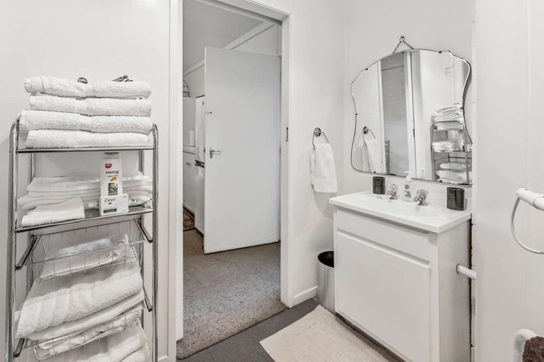 Photo of property in 23 Utuhina Road, Springfield, Rotorua, 3015