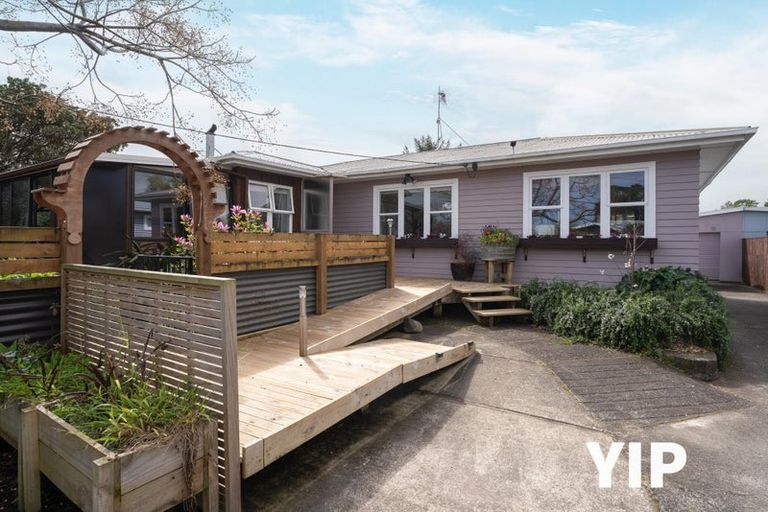 Photo of property in 5 Coleman Street, Paraparaumu, 5032